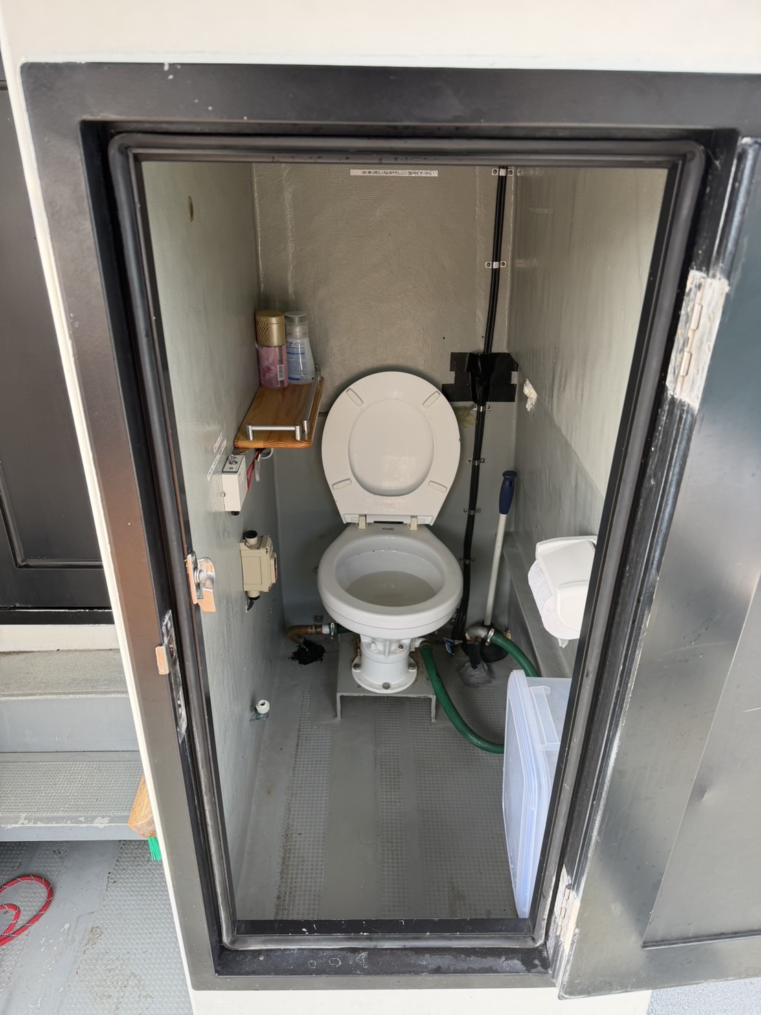 イカゲーム1号艇 トイレ設備